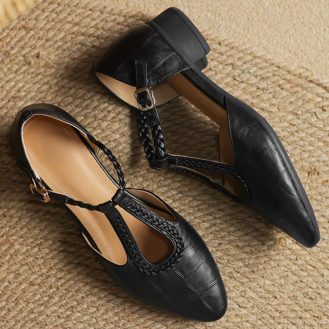 Elegantes Flats de Cuero con Estampado de Cocodrilo y T-Strap para Mujeres con Punta Afilada y Tacón Bloque