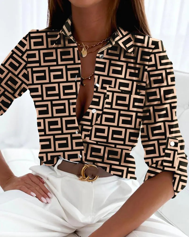 Blusa Elegante de Estampado Abstracto para Mujeres con Cuello, Manga Larga, Botones Frontales y Estilo Suelto de Seda