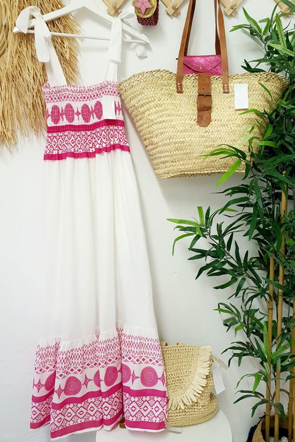 Vestido Maxi Boho Blanco Sin Esfuerzo para Mujeres con Escote Cuadrado y Tirantes Ajustables Estilo Fluido