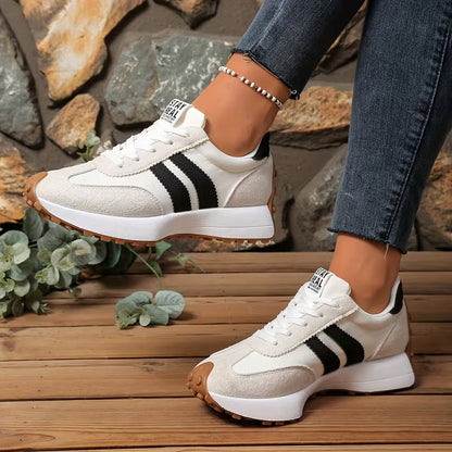 Zapatillas Cómodas para Mujeres con Paneles de Colorblock, Cordones y Suela Acolchada Estilo Retro