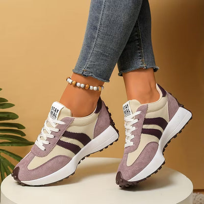 Zapatillas Cómodas para Mujeres con Paneles de Colorblock, Cordones y Suela Acolchada Estilo Retro