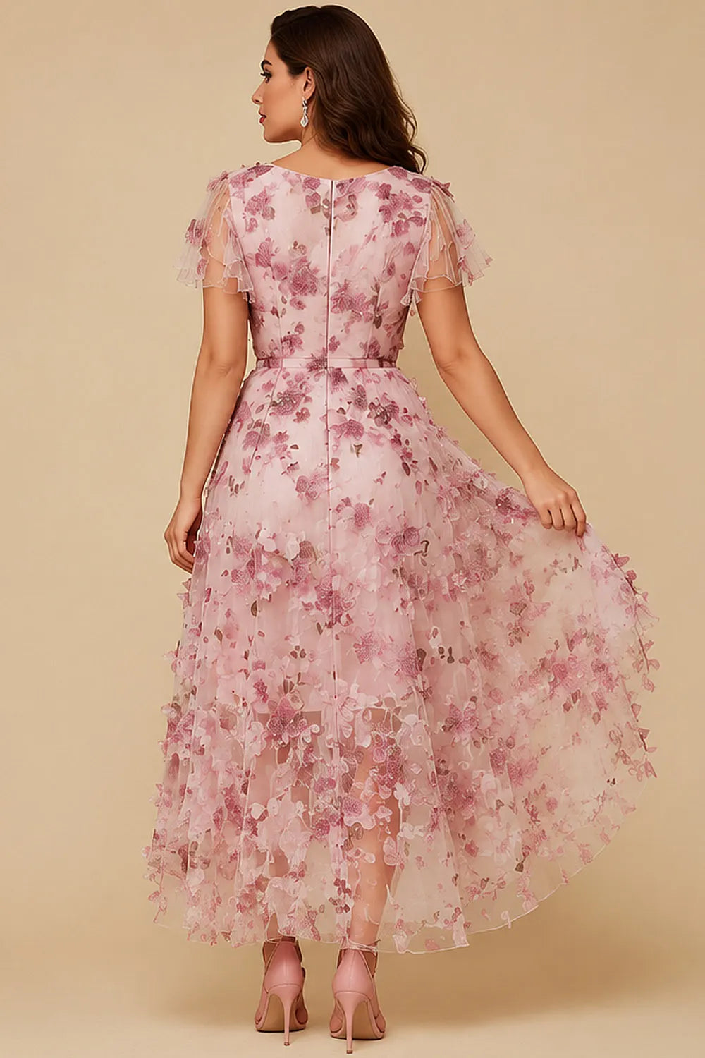 Elegante Vestido Midi Floral Rosa Claro para Mujeres con Escote en V y Mangas de Volante para Invitadas de Boda
