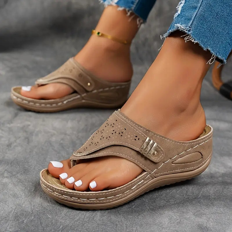 Sandalias de Tira Cómodas para Mujeres con Soporte de Arco Contorneado Estilo Flip Flop