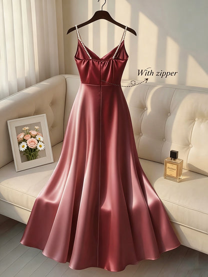 Elegante Vestido Maxi de Satén para Mujeres con Cuello Cowl y Tirantes de Perlas para Estilo Formal de Invitada de Boda