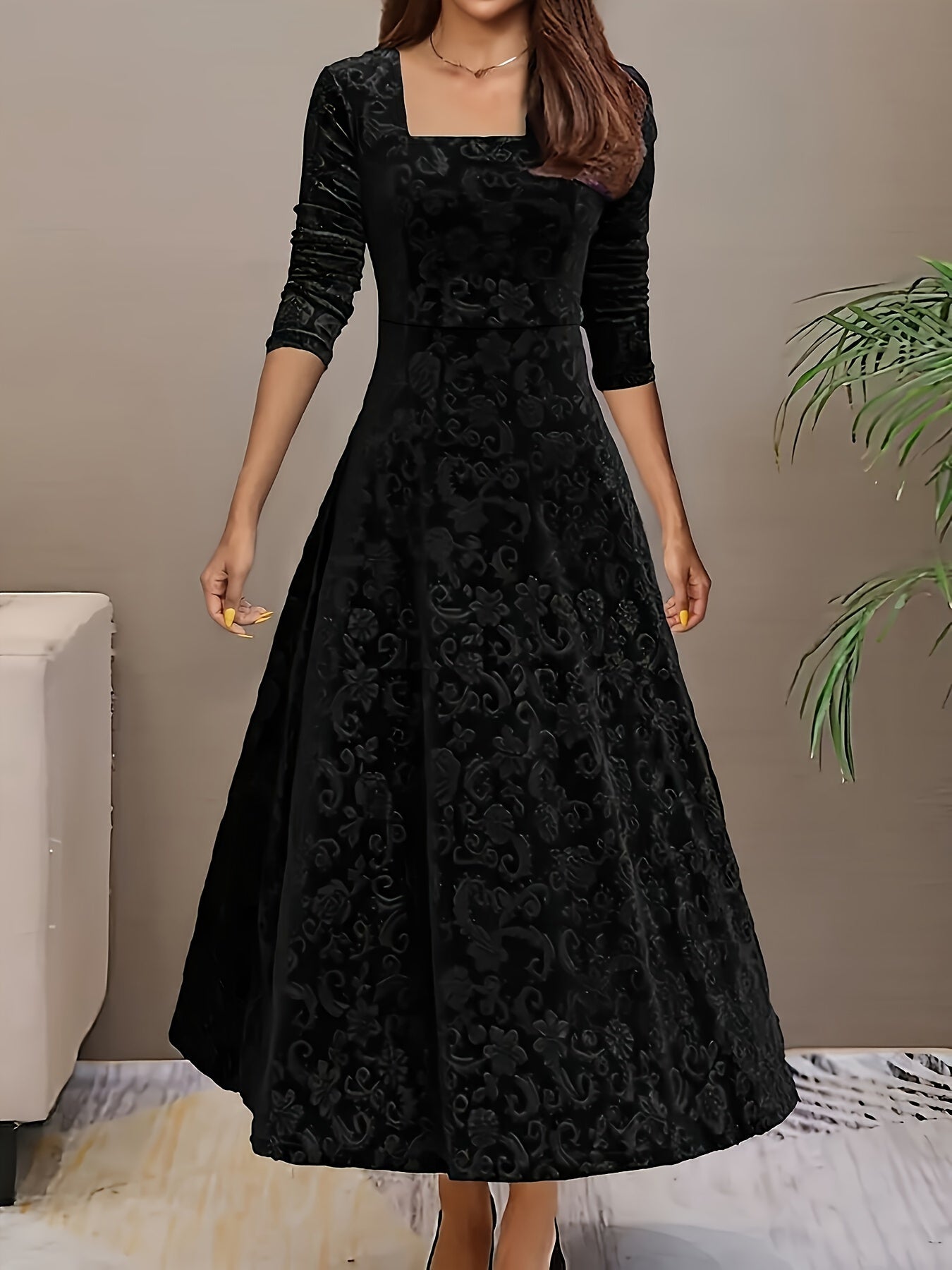 Vestido Maxi Floral de Terciopelo Elegante para Mujeres con Cuello Cuadrado y Manga de Codo Estilo A Fluyente