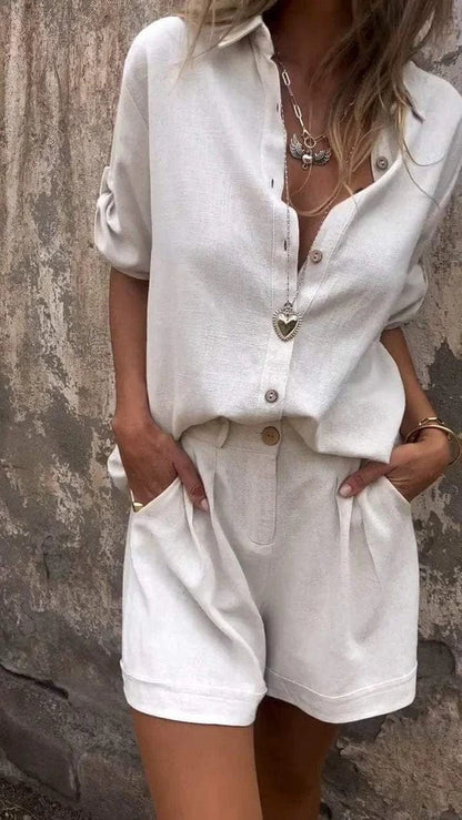 Conjunto de Dos Piezas de Lino Sin Esfuerzo para Mujeres con Cuello en V, Mangas de Codo y Pantalones Cortos Plisados de Estilo Relajado