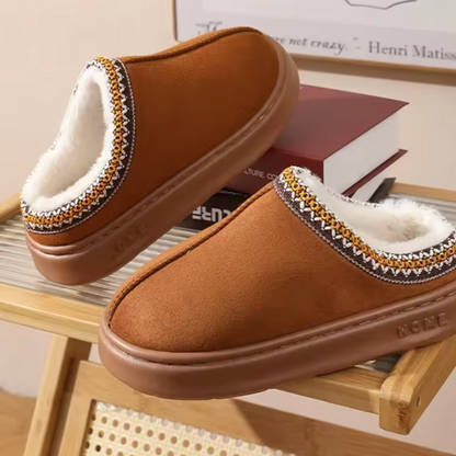 Zapatillas Cómodas para Mujeres con Cuello de Piel Sintética y Acabado Trenzado Estilo Mule sin Talón