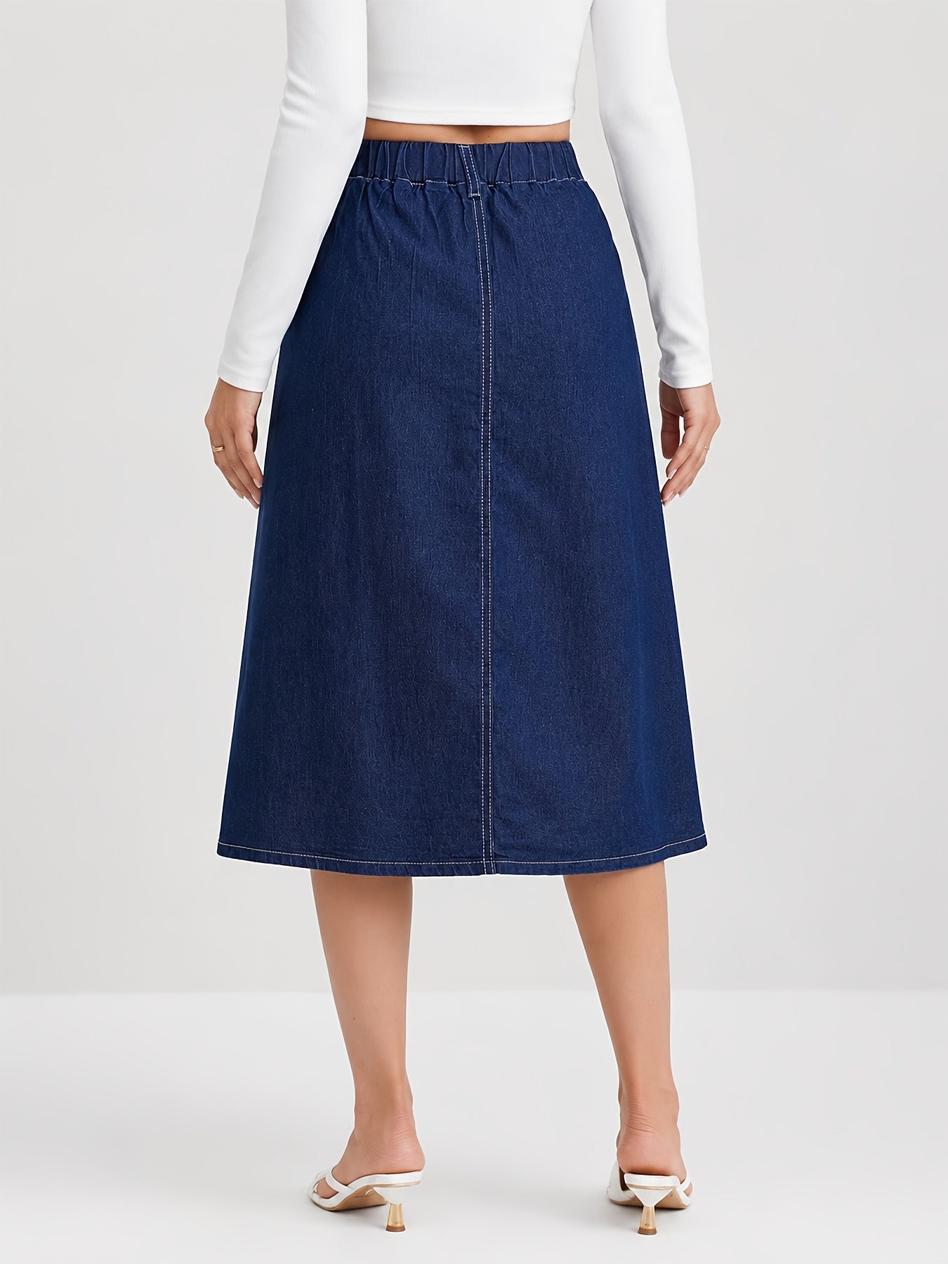 Falda Midi de Mezclilla Azul Medio para Mujeres con Botones Frontales Estilo A Plisado