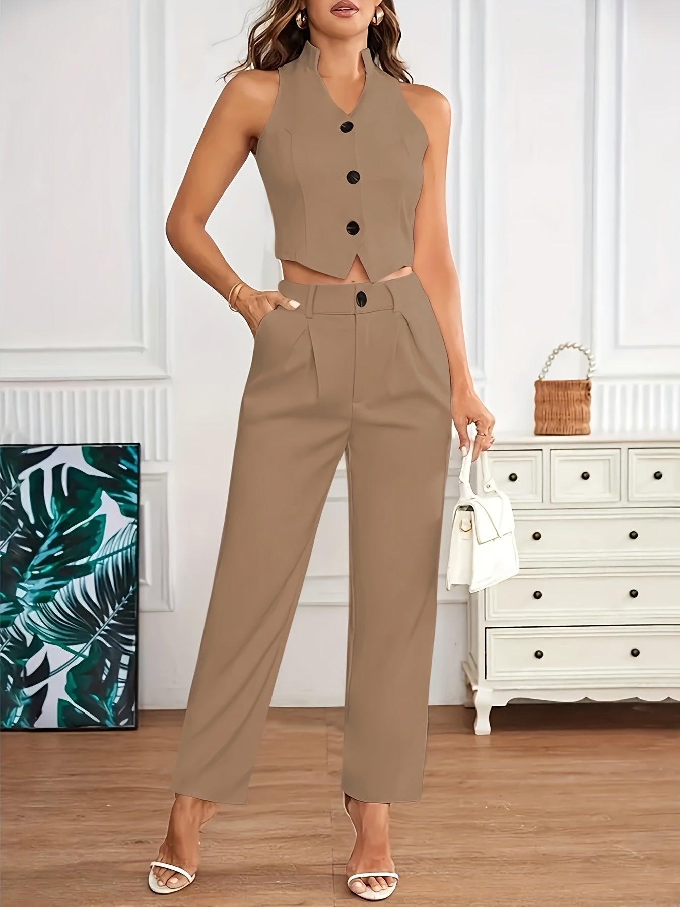 Conjunto Elegante de Dos Piezas para Mujeres con Chaleco de Cuello Alto y Botones y Pantalones Ajustados de Estilo Formal
