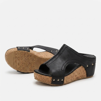Sandalias Wedge Cómodas para Mujeres con T Strap de Tachuelas y Plataforma de Corcho con Punta Abierta