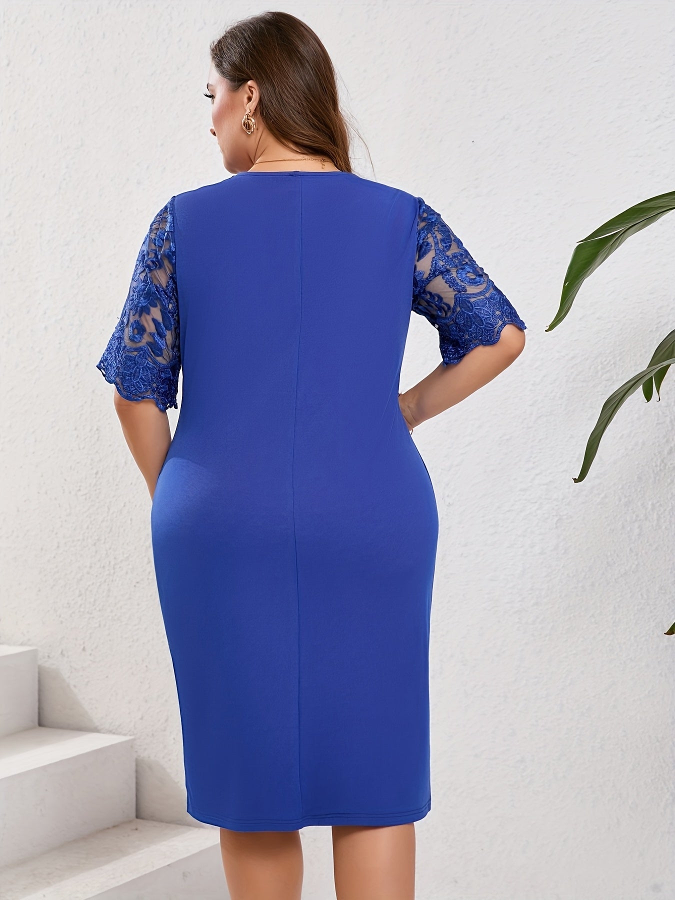 Elegante Vestido Midi de Encaje Bordado para Mujeres con Cuello Redondo y Manga Media Estilo Cóctel