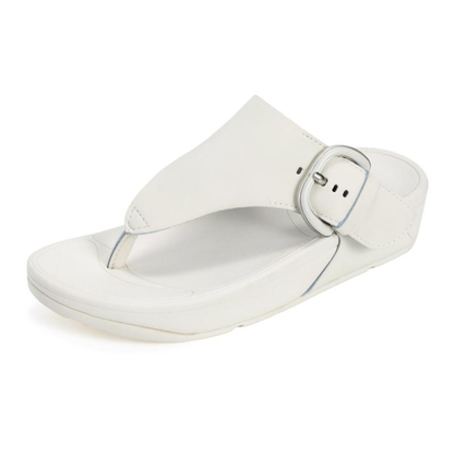 Sandalias de Tanga Cómodas para Mujeres con Detalle de Hebilla y Plantilla Acolchada Estilo Slip On