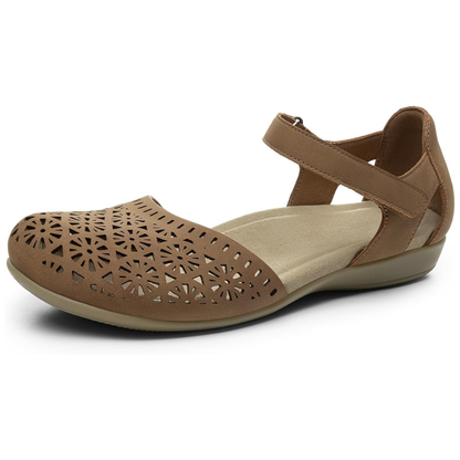 Sandalias Cerradas Cómodas para Mujeres con Correa de Tobillo Cortada a Láser y Estilo Plano Acolchado