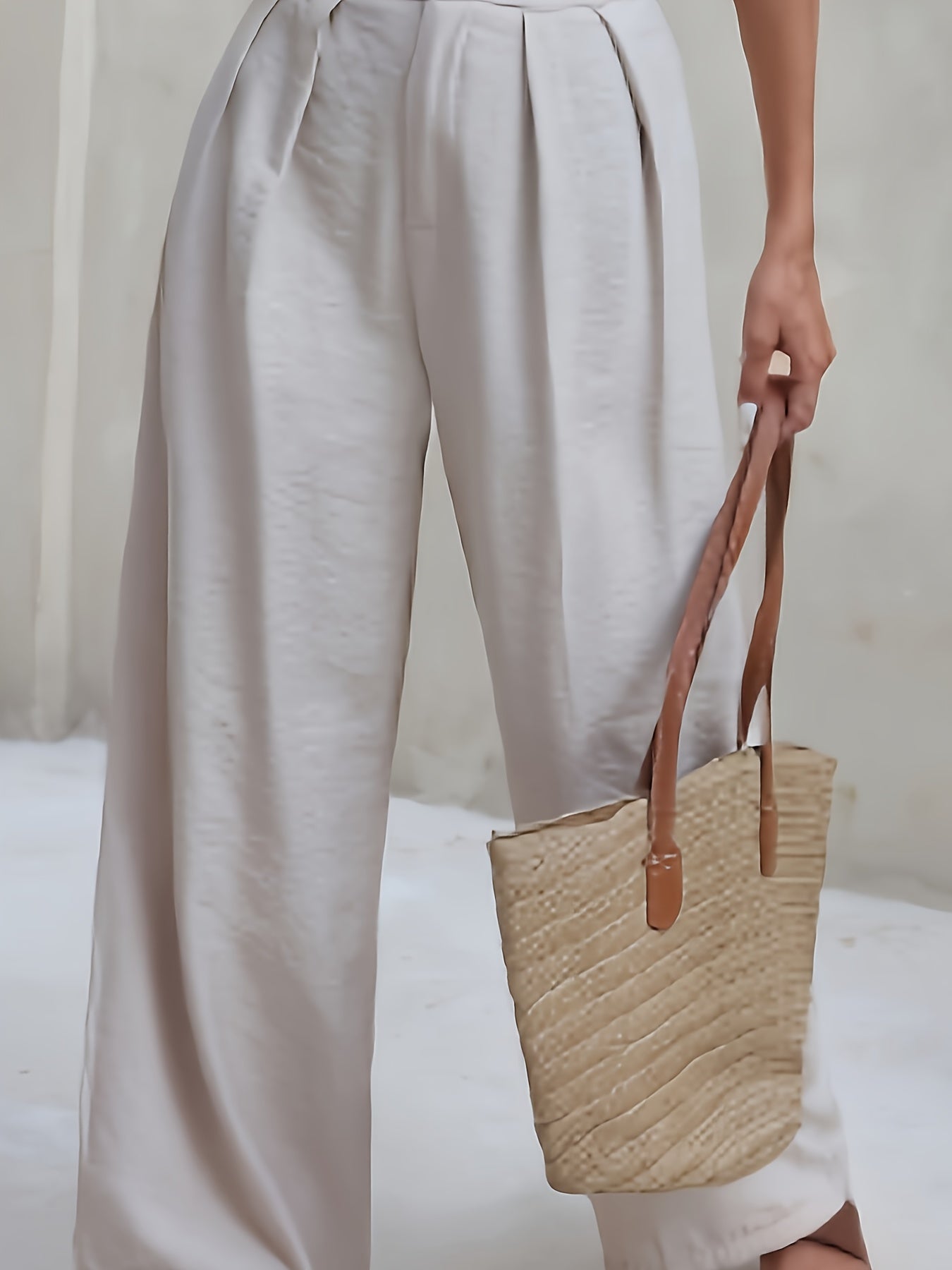 Pantalones Elegantes de Pierna Ancha en Caqui para Mujeres con Cintura Alta, Plisados y Estilo Ajustado