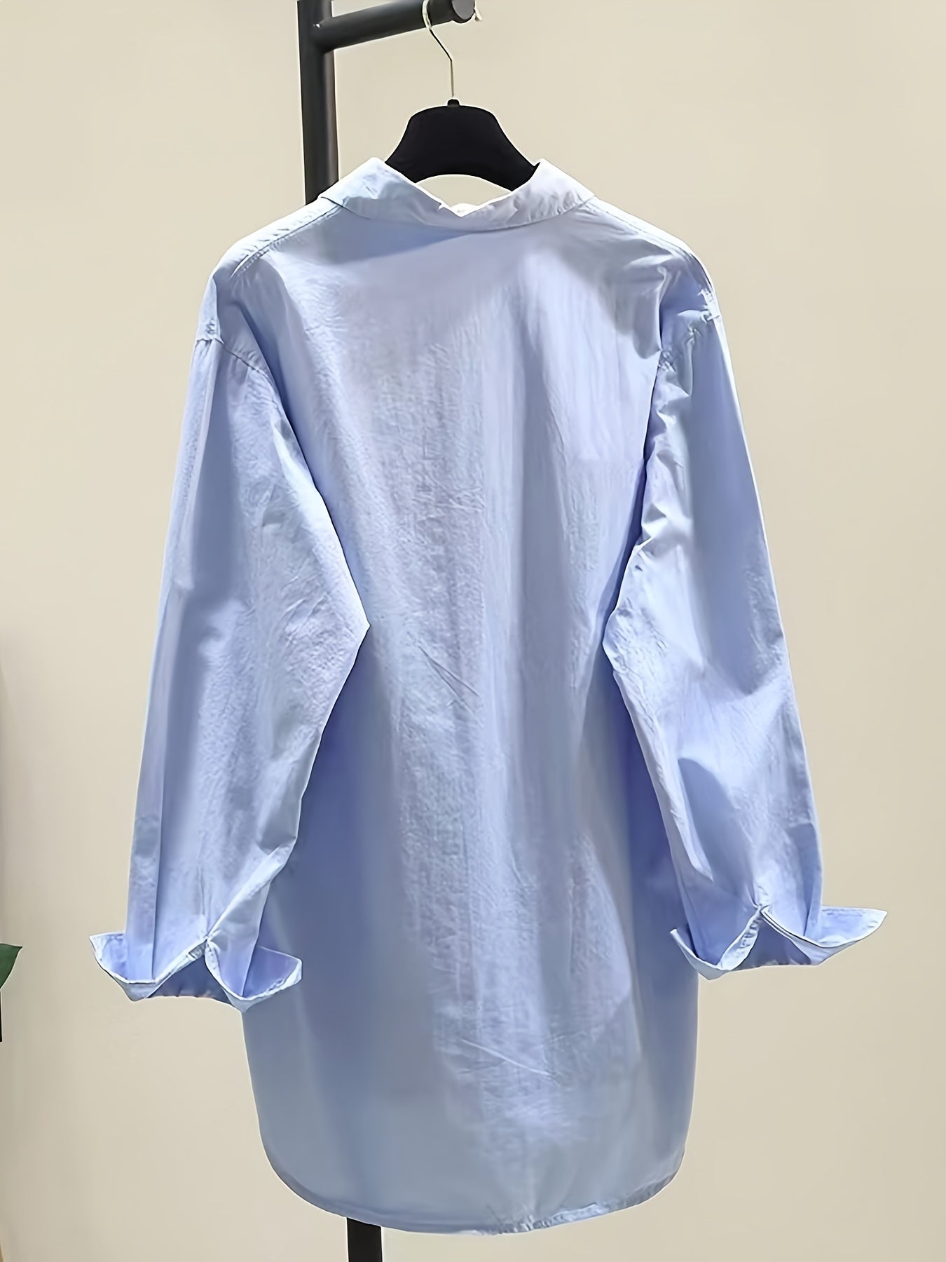 Blusa de Algodón Sin Esfuerzo para Mujeres con Cuello de Punto, Manga Larga, Estilo Oversized y Bajo Irregular
