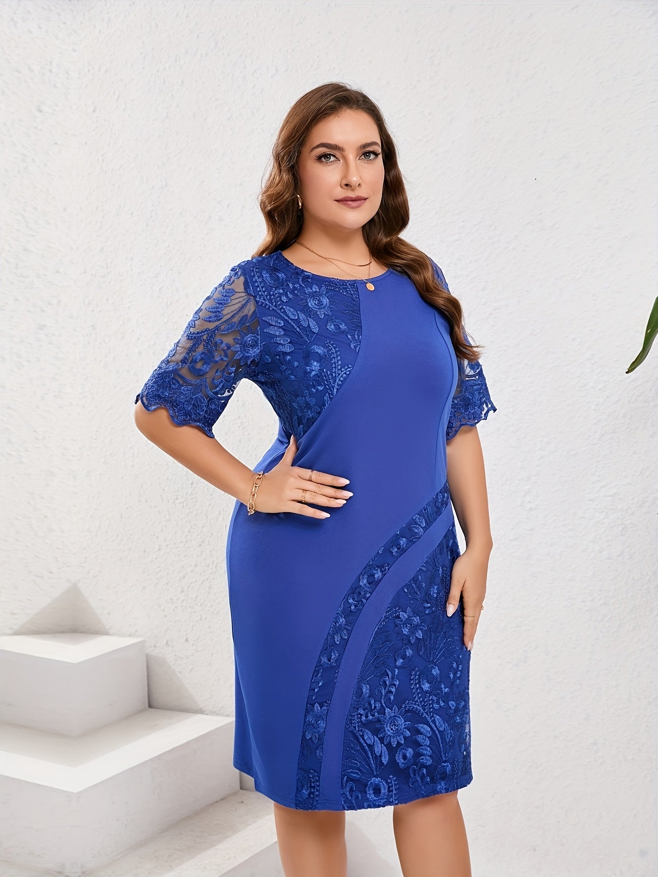 Elegante Vestido Midi de Encaje Bordado para Mujeres con Cuello Redondo y Manga Media Estilo Cóctel