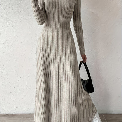 Elegante Vestido Largo de Punto Acanalado para Mujeres con Escote en V y Manga Larga Ajustado y Fluido