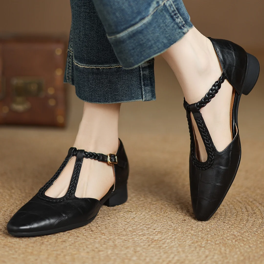 Elegantes Flats de Cuero con Estampado de Cocodrilo y T-Strap para Mujeres con Punta Afilada y Tacón Bloque