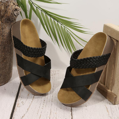 Sandalias Deslizantes Cómodas para Mujeres con Tira Trenzada Cruzada y Plantilla de Corcho, Estilo Abierto