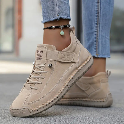 Zapatilla de Moda de Cuero Cómoda para Mujeres con Cordones y Correa de Velcro, Estilo Casual a Mano