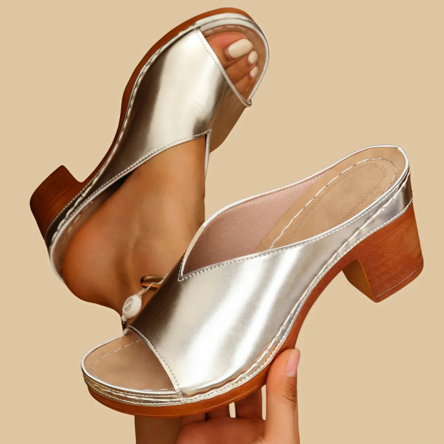 Mules cómodos de tacón para mujeres con banda ancha y tacón bloque de aspecto madera, estilo peep toe