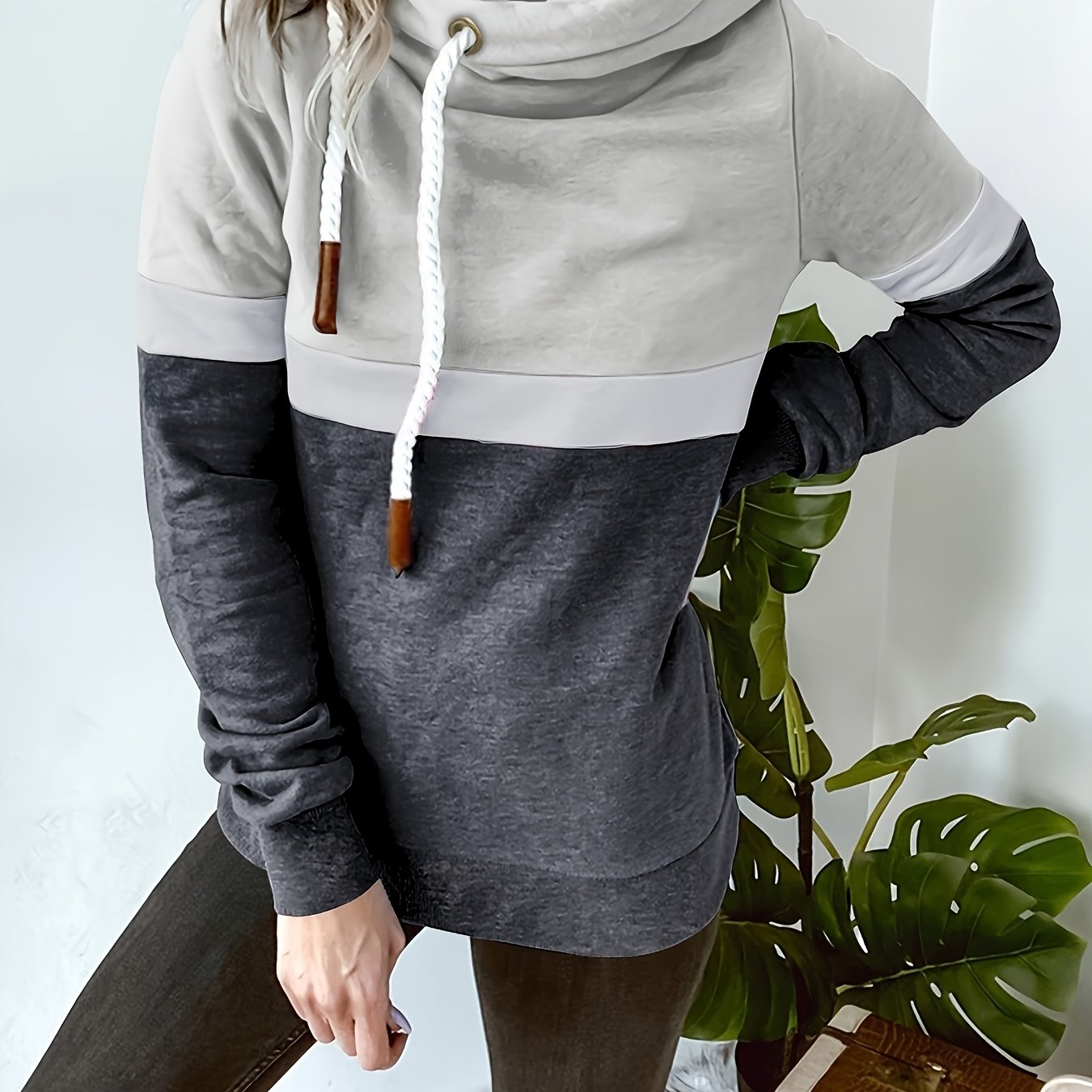 Sudadera Colorblock Cómoda para Mujeres con Cuello de Cowl, Manga Larga, Capucha, Estilo Oversized de Tejido