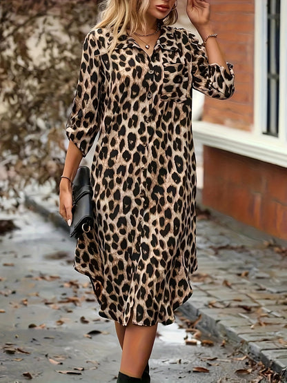 Elegante Vestido Camisa de Estampado de Leopardo para Mujeres con Cuello, Manga de Codo, Botones en la Parte Frontal y Abertura Lateral en Estilo Casual