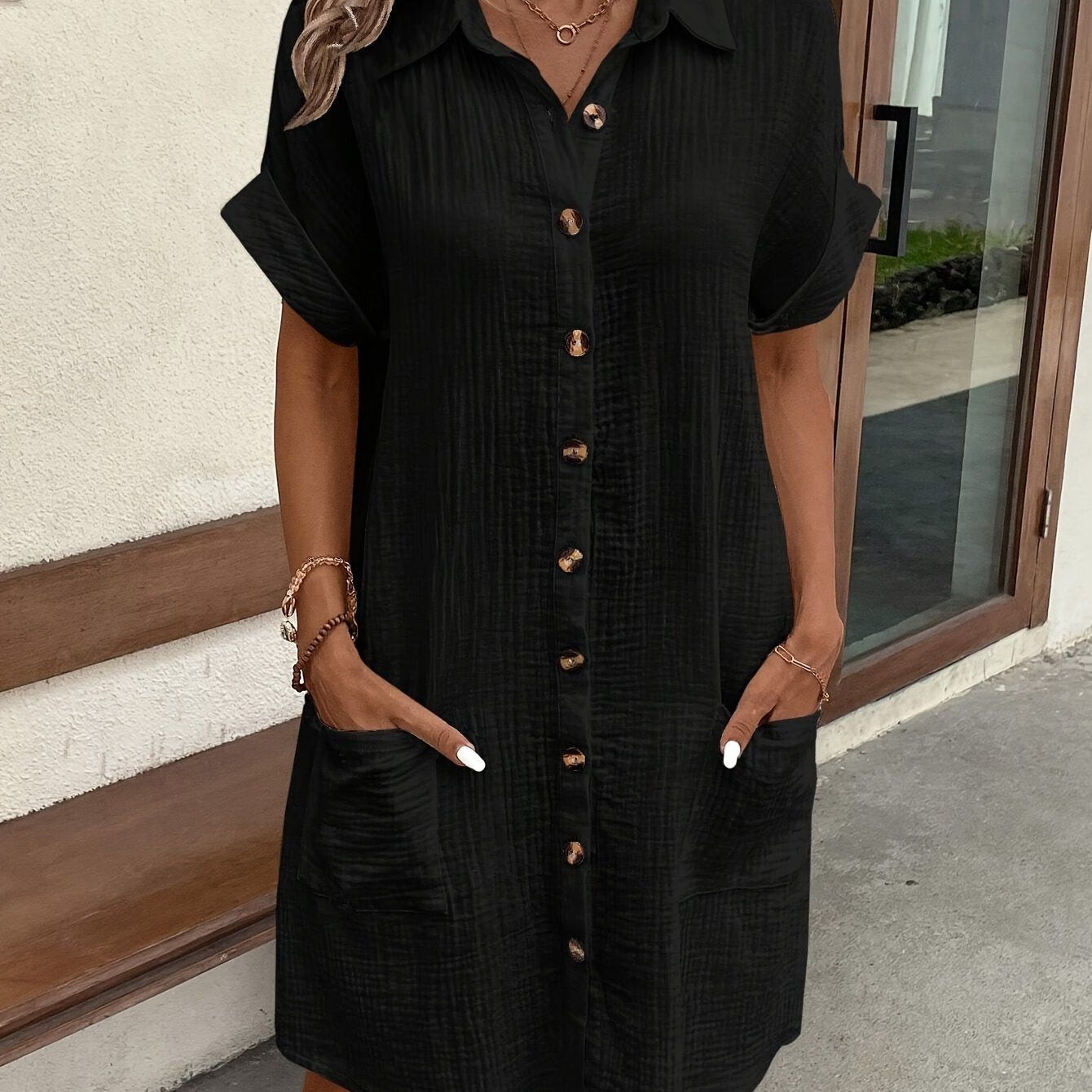 Vestido Camisa Texturizado Sin Esfuerzo para Mujeres con Cuello, Manga Corta, Botones Frontales, Estilo Casual Relajado