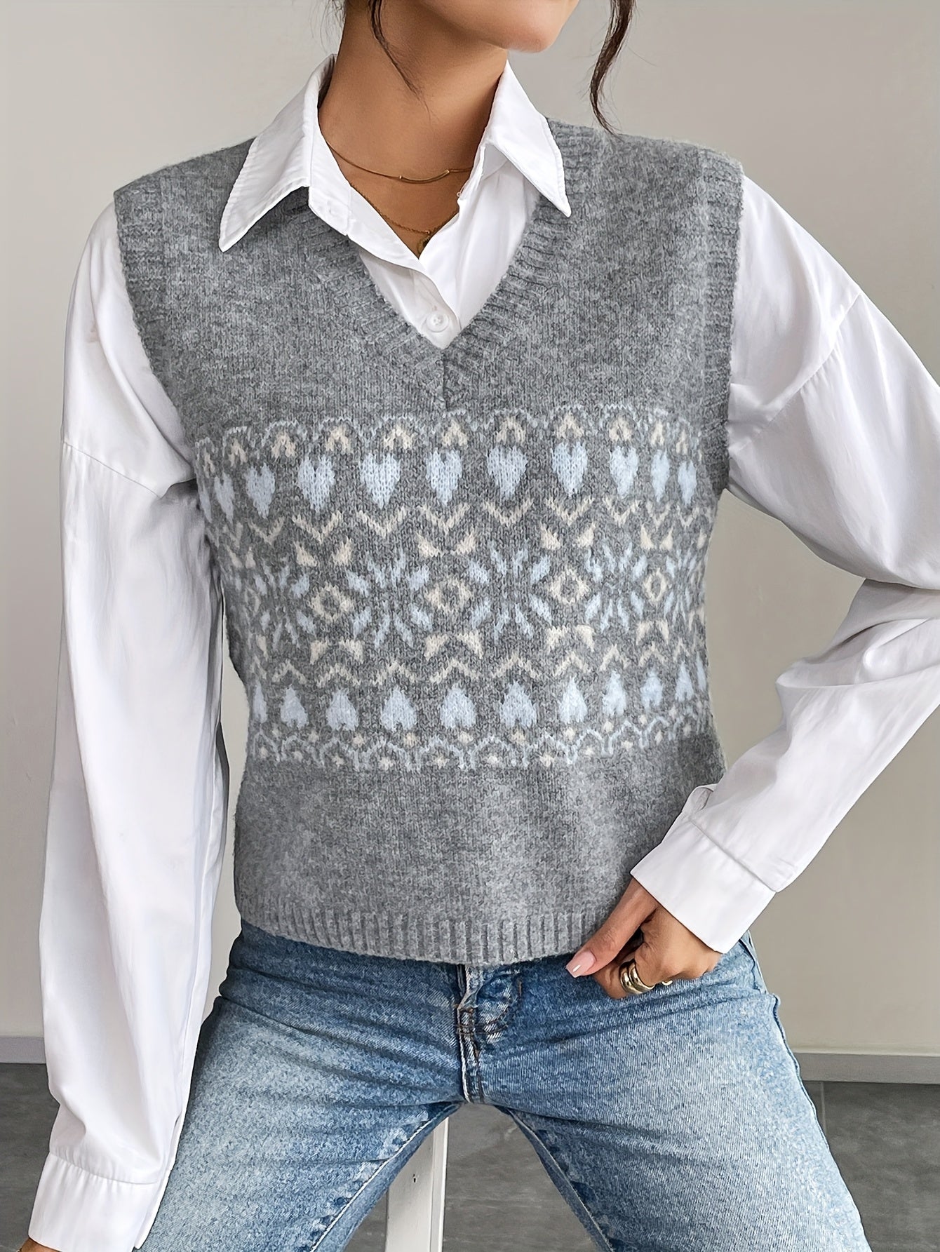 Chaleco de Suéter Elegante en Gris con Patrón Fair Isle para Mujeres con Escote en V, Sin Mangas, Corto y de Estilo Oversized