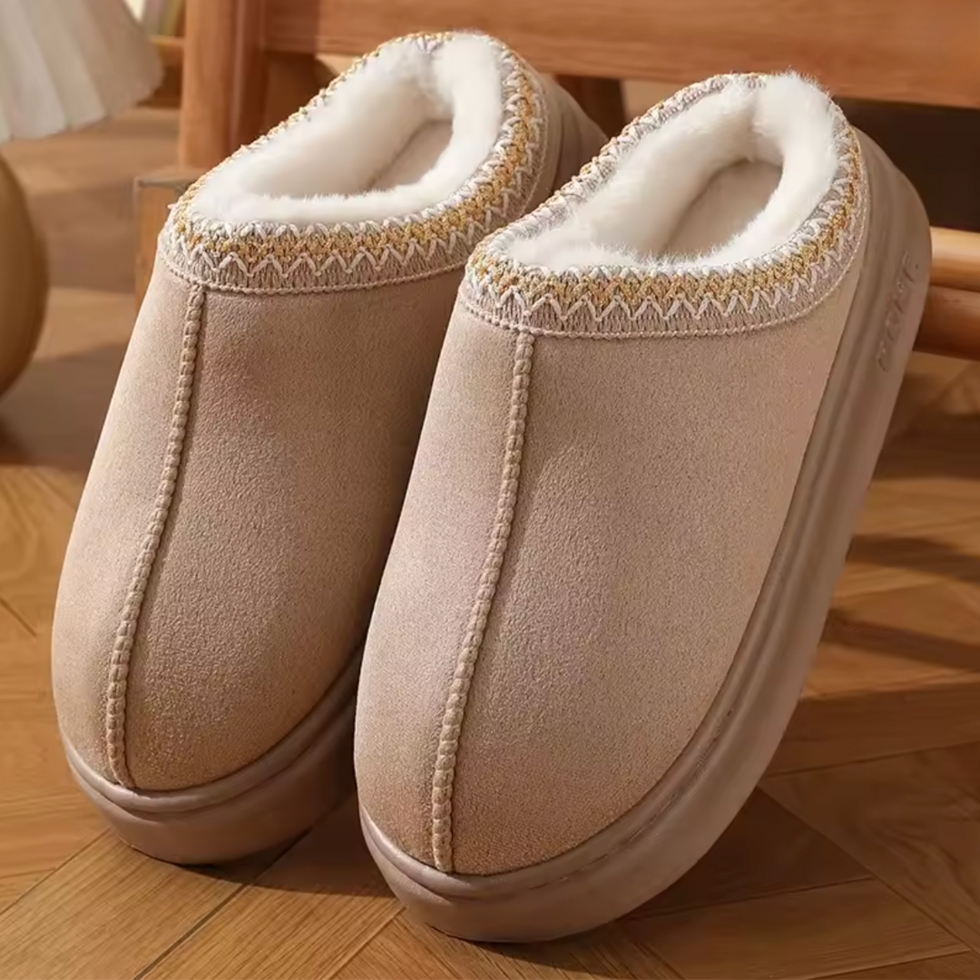 Zapatillas Cómodas para Mujeres con Cuello de Piel Sintética y Acabado Trenzado Estilo Mule sin Talón