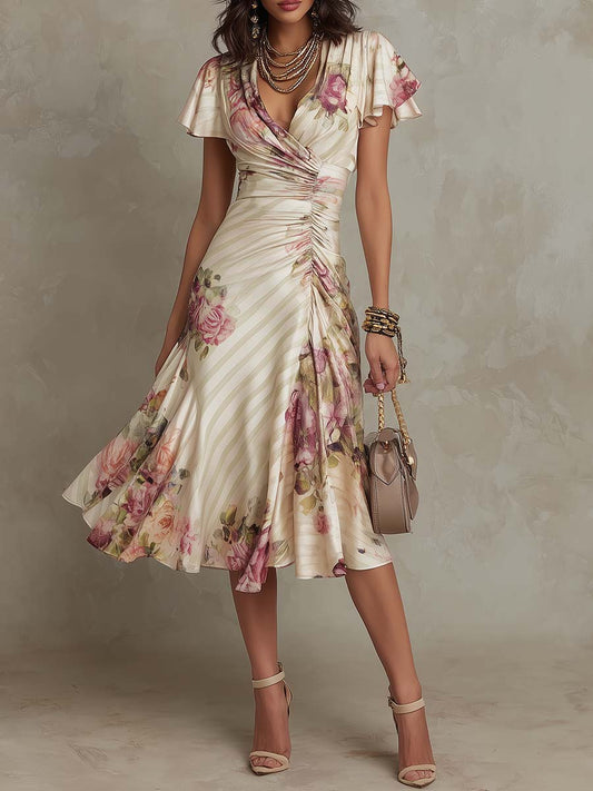 Elegante Vestido Midi Floral Marfil para Mujeres con Escote en V, Manga con Volantes y Estilo Drapado Fluido