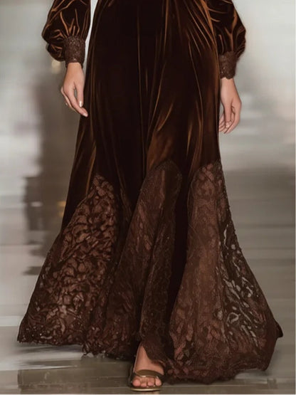 Vestido Maxi de Terciopelo Marrón Elegante para Mujeres con Cuello Alto, Manga Larga y Bajo de Encaje Fluyente