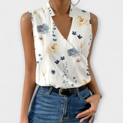Blusa Elegante de Satén para Mujeres con Escote en V, Sin Mangas y Estilo Drapado