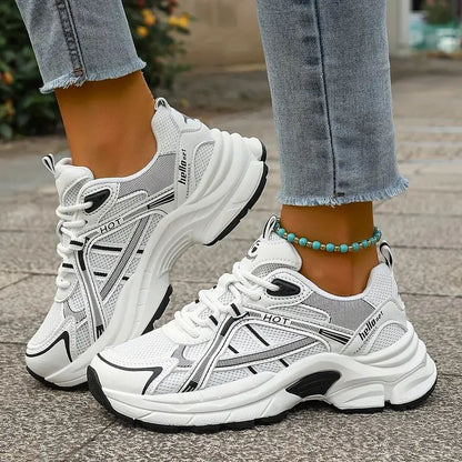 Zapatillas Cómodas para Mujeres con Panel de Malla, Cordones y Suela Chunky de Estilo Retro