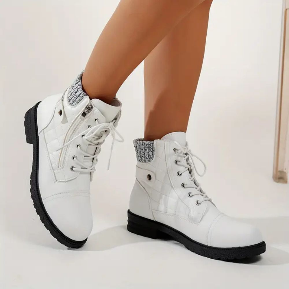 Botas Cómodas para Mujeres con Cordones en la Punta Redonda y Suela Chunky
