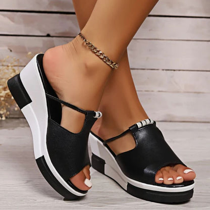 Sandalias de cuña cómodas para mujeres con plataforma recortada y estilo slip-on de punta descubierta