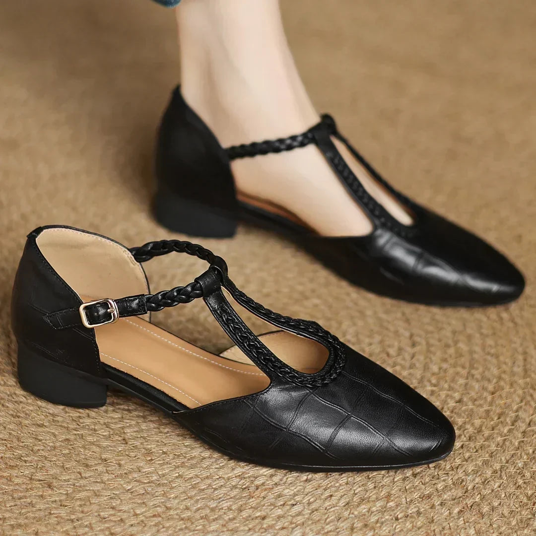 Elegantes Flats de Cuero con Estampado de Cocodrilo y T-Strap para Mujeres con Punta Afilada y Tacón Bloque