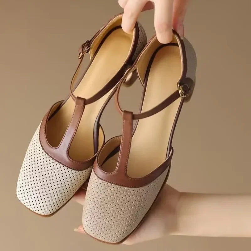 Elegantes Tacones Mary Jane de Cuero Perforado para Mujeres con Punta Cuadrada y Estilo de T Strap con Hebilla y Tacón Bloque