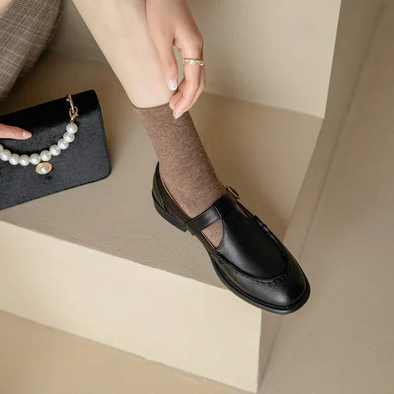 Elegantes Zapatos Mary Jane de Cuero para Mujeres con Punta Redonda y Hebilla T Strap Estilo Vintage