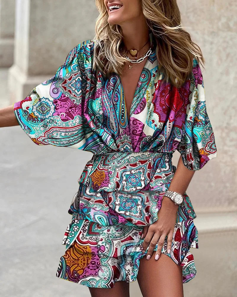 Vestido Mini Floral de Capas sin Esfuerzo para Mujeres con Escote en V, Mangas Globo y Cintura Fruncida, Estilo Bohemio