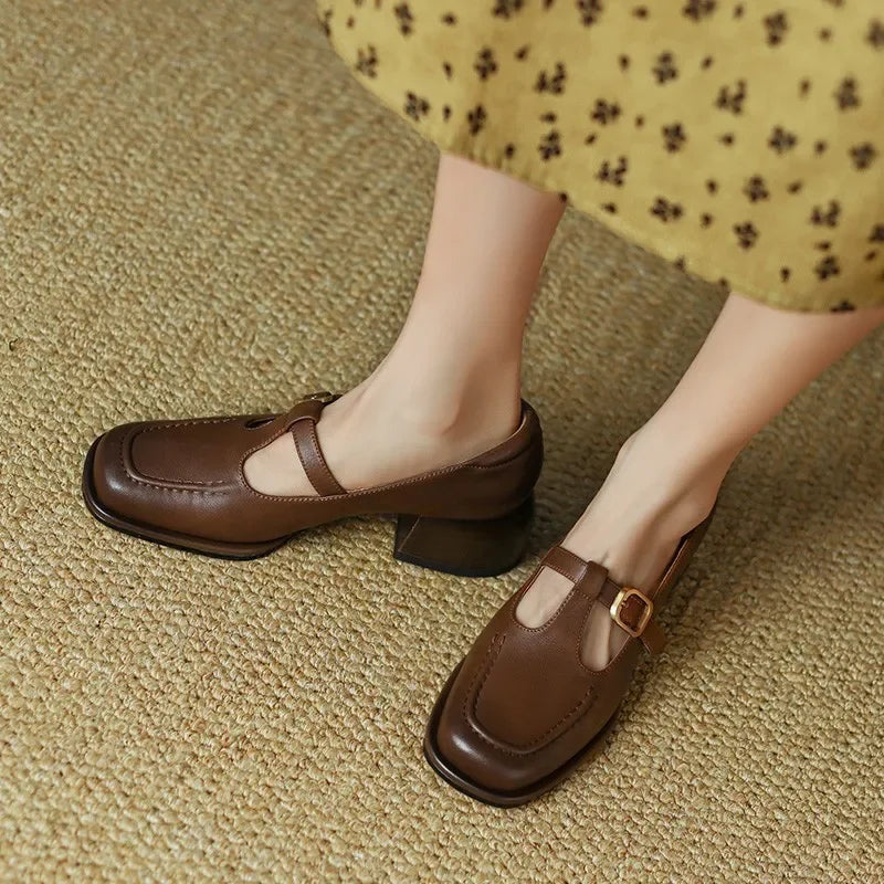 Elegantes Mocasines Mary Jane de Cuero para Mujeres con Hebilla T Strap, Punta Cuadrada y Tacón Bloque Estilo Vintage