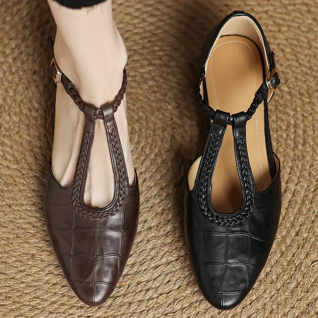 Elegantes Flats de Cuero con Estampado de Cocodrilo y T-Strap para Mujeres con Punta Afilada y Tacón Bloque