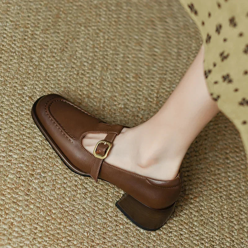 Elegantes Mocasines Mary Jane de Cuero para Mujeres con Hebilla T Strap, Punta Cuadrada y Tacón Bloque Estilo Vintage