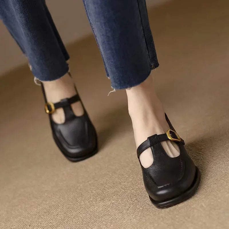 Elegantes Mocasines Mary Jane de Cuero para Mujeres con Hebilla T Strap, Punta Cuadrada y Tacón Bloque Estilo Vintage