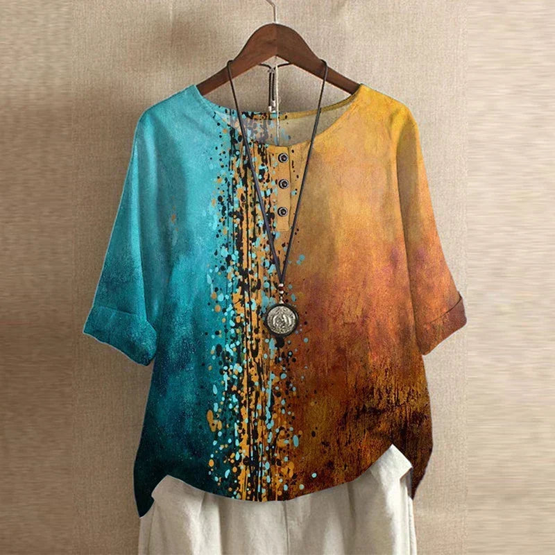 Blusa de Impresión Patchwork Sin Esfuerzo para Mujeres con Cuello Redondo, Manga Corta y Detalle de Botón Estilo Boho