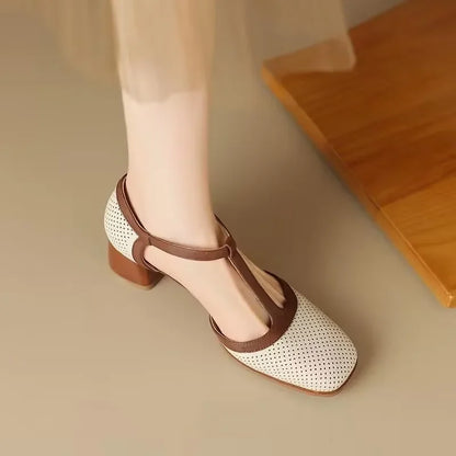 Elegantes Tacones Mary Jane de Cuero Perforado para Mujeres con Punta Cuadrada y Estilo de T Strap con Hebilla y Tacón Bloque