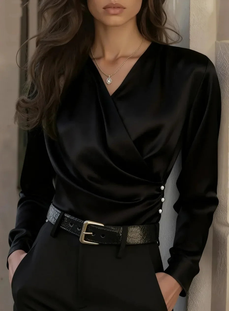 Blusa Elegante de Satén con Cierre para Mujeres con Escote en V, Manga Larga y Detalle de Botones Estilo Sedoso