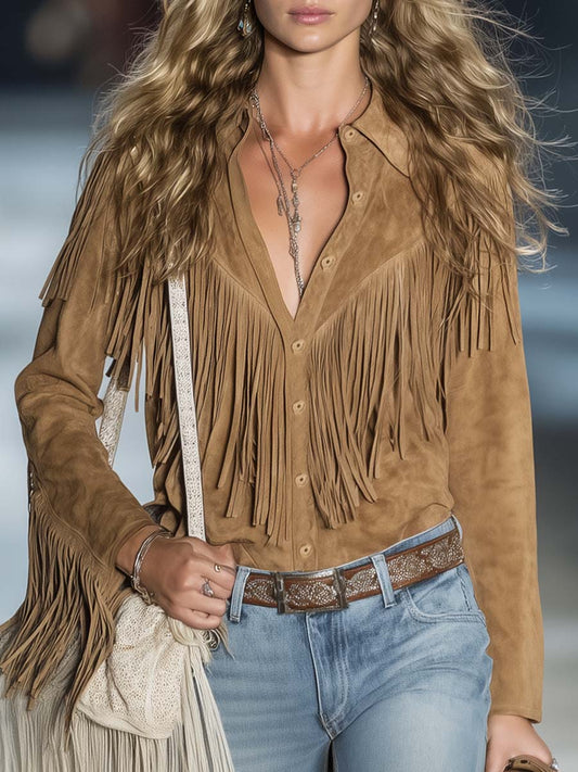 Blusa de Suede con Flecos Elegante Color Marrón Claro para Mujeres con Cuello, Manga Larga y Botones, Estilo Western Boho