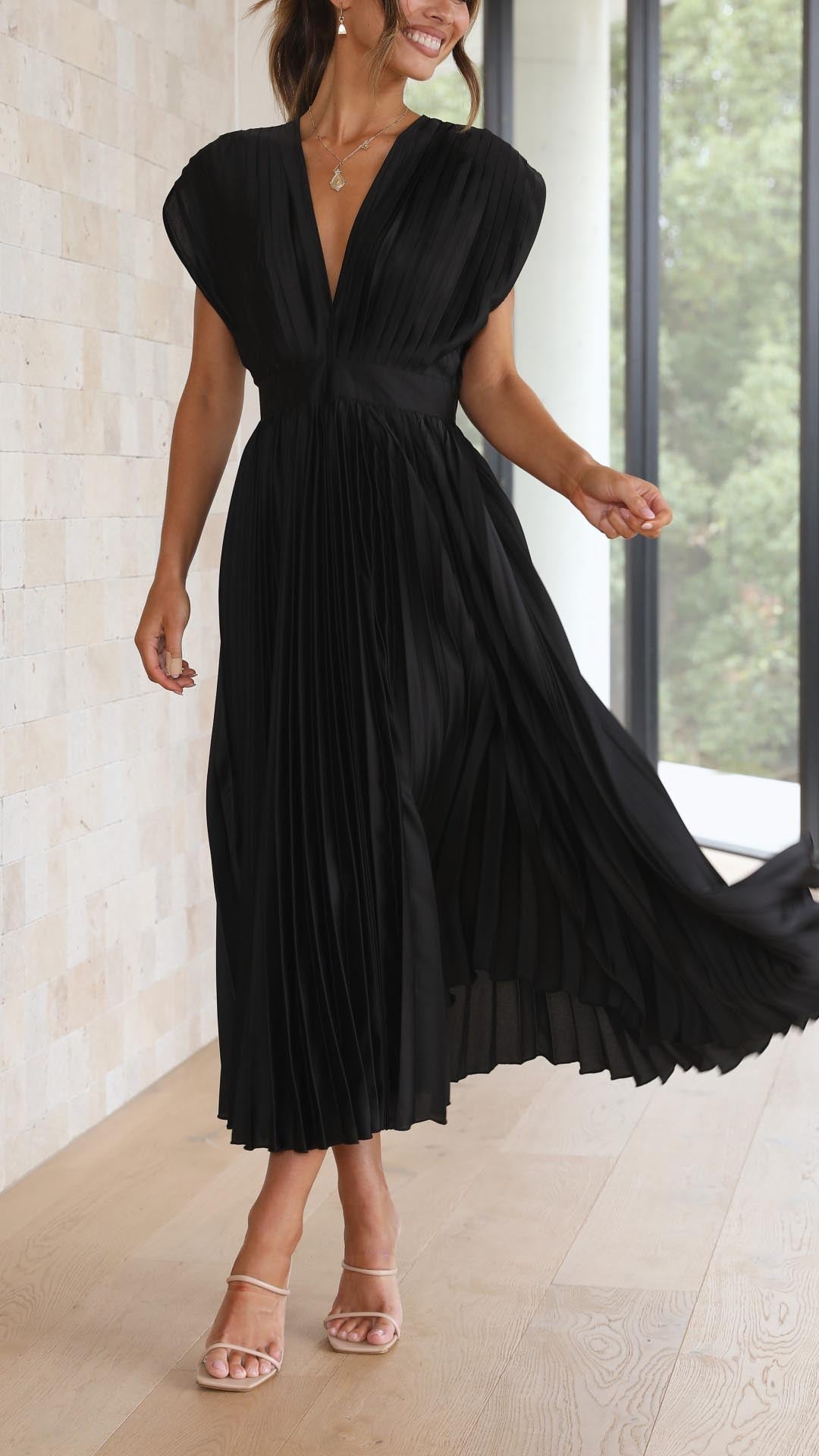 Vestido Midi de Satén Plisado Elegante para Mujeres con Escote en V, Manga Capa y Cintura Ajustada