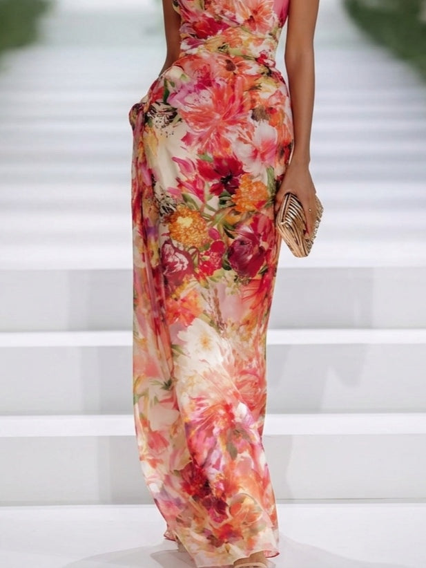 Elegante Vestido Maxi Floral Rojo para Mujeres con Cuello Alto, Sin Mangas, Estilo Columnar para Invitadas de Boda